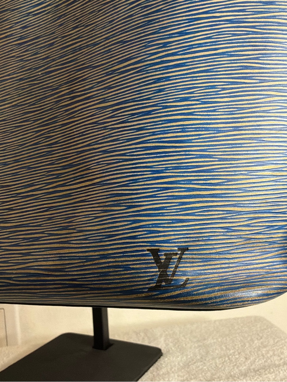 Louis Vuitton Blue Striated Epi Neverfull MM Leather Tote with Black Trim - Picture 4 of 9